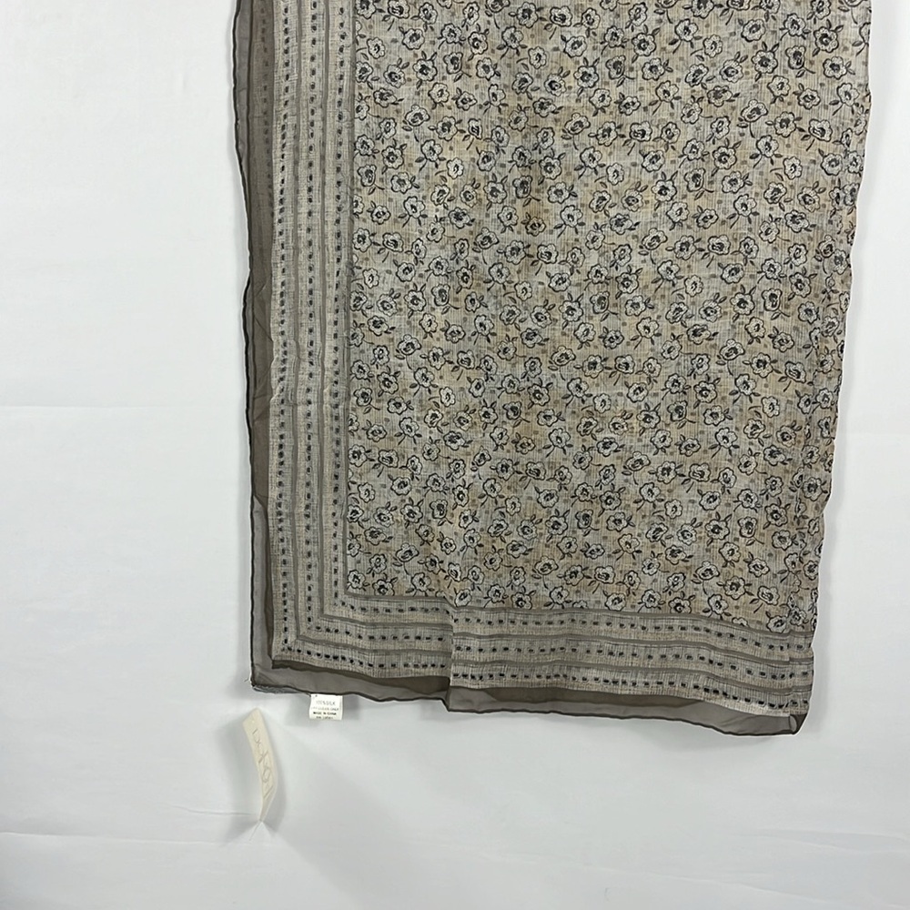 Doncaster Flower Stripe Border 100% Silk Scarf Color Sand Rolled Edges NWT - Picture 12 of 12